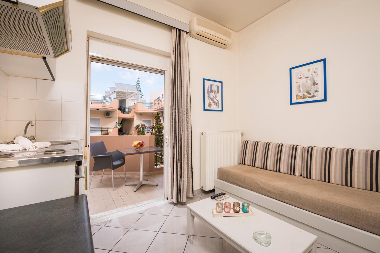 Athina Studio Platanias  Bagian luar foto